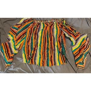 Crop top flared half sleeves